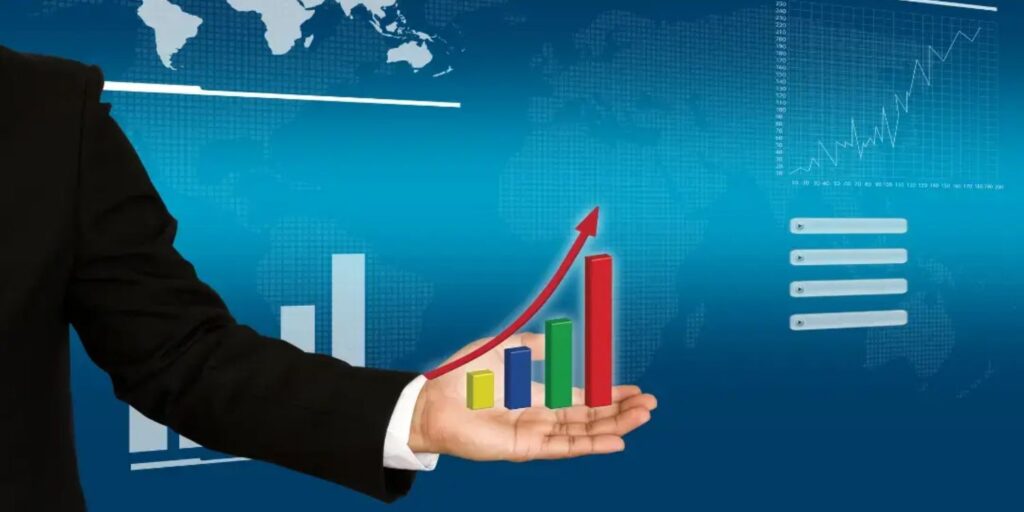 THE POWER OF SOCIAL MEDIA: HOW IT FUELS BUSINESS GROWTH AND SUCCESS